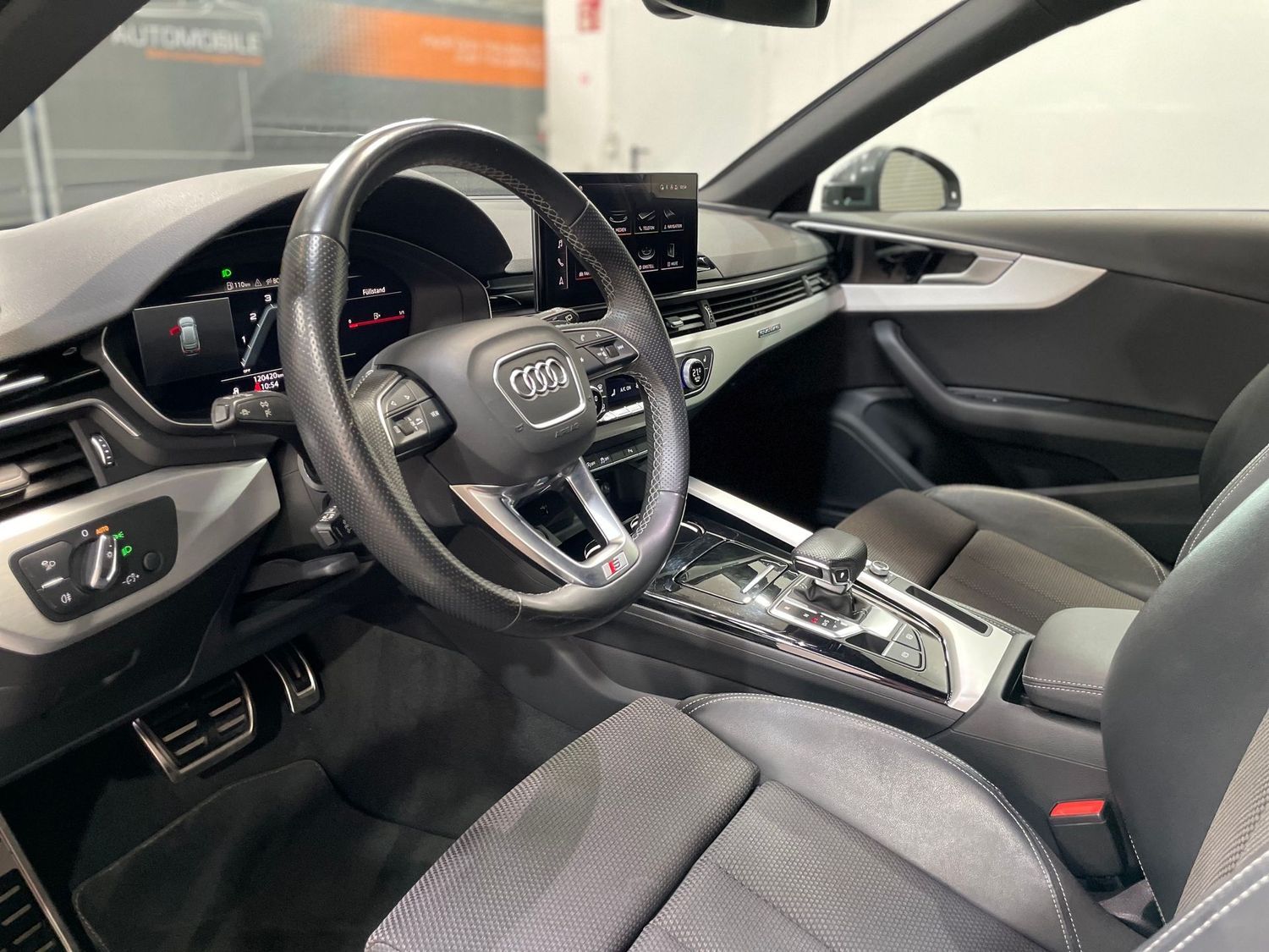 Fahrzeugabbildung Audi A4 40 TDI quatt. 3x S-Line #Matrix#Virtual#ACC