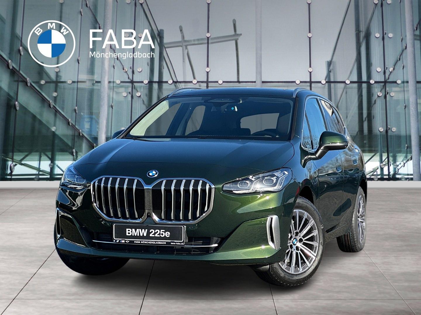 BMW 225e xDrive Active Tourer Luxury Line Head-Up