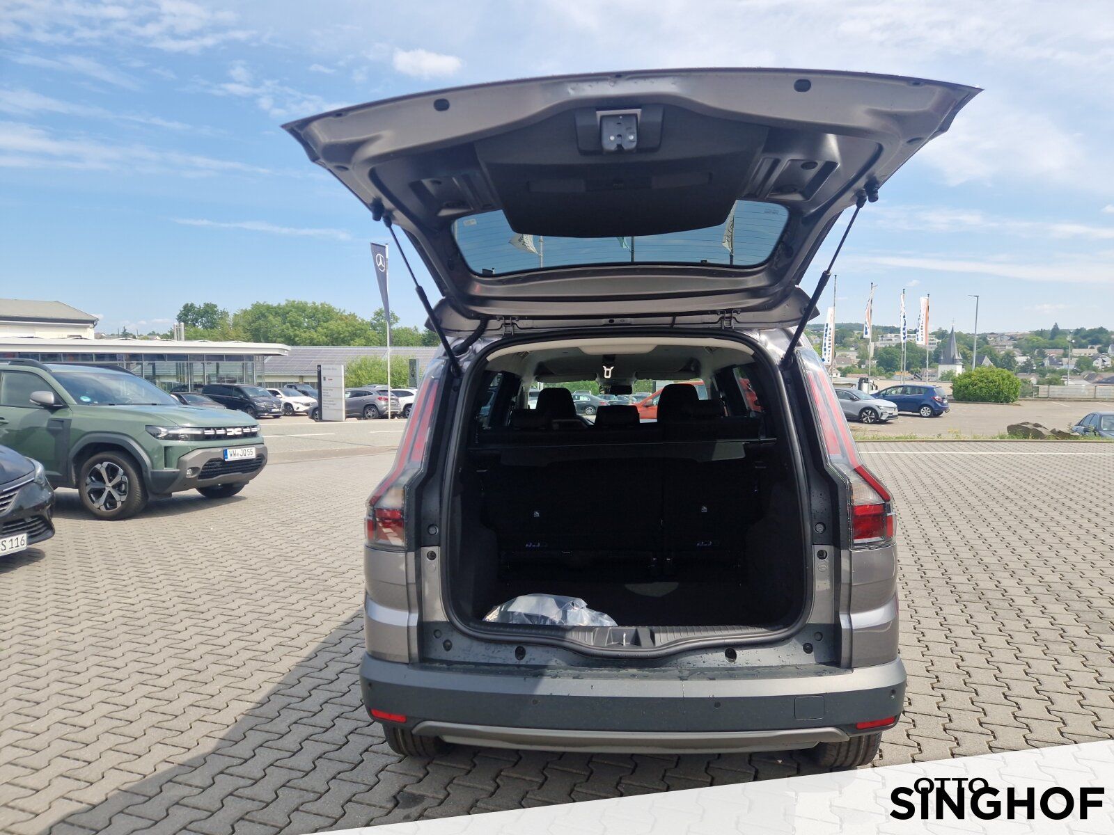 Fahrzeugabbildung Dacia Jogger Extreme TCe 110
