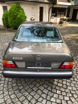 Mercedes-Benz W124 230E H-Zulassung - Mercedes-Benz 230 in Dortmund