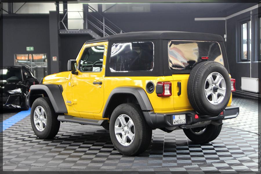 Jeep Wrangler 3.6 V6 Sport Auto / CAM / UNFALLFREI