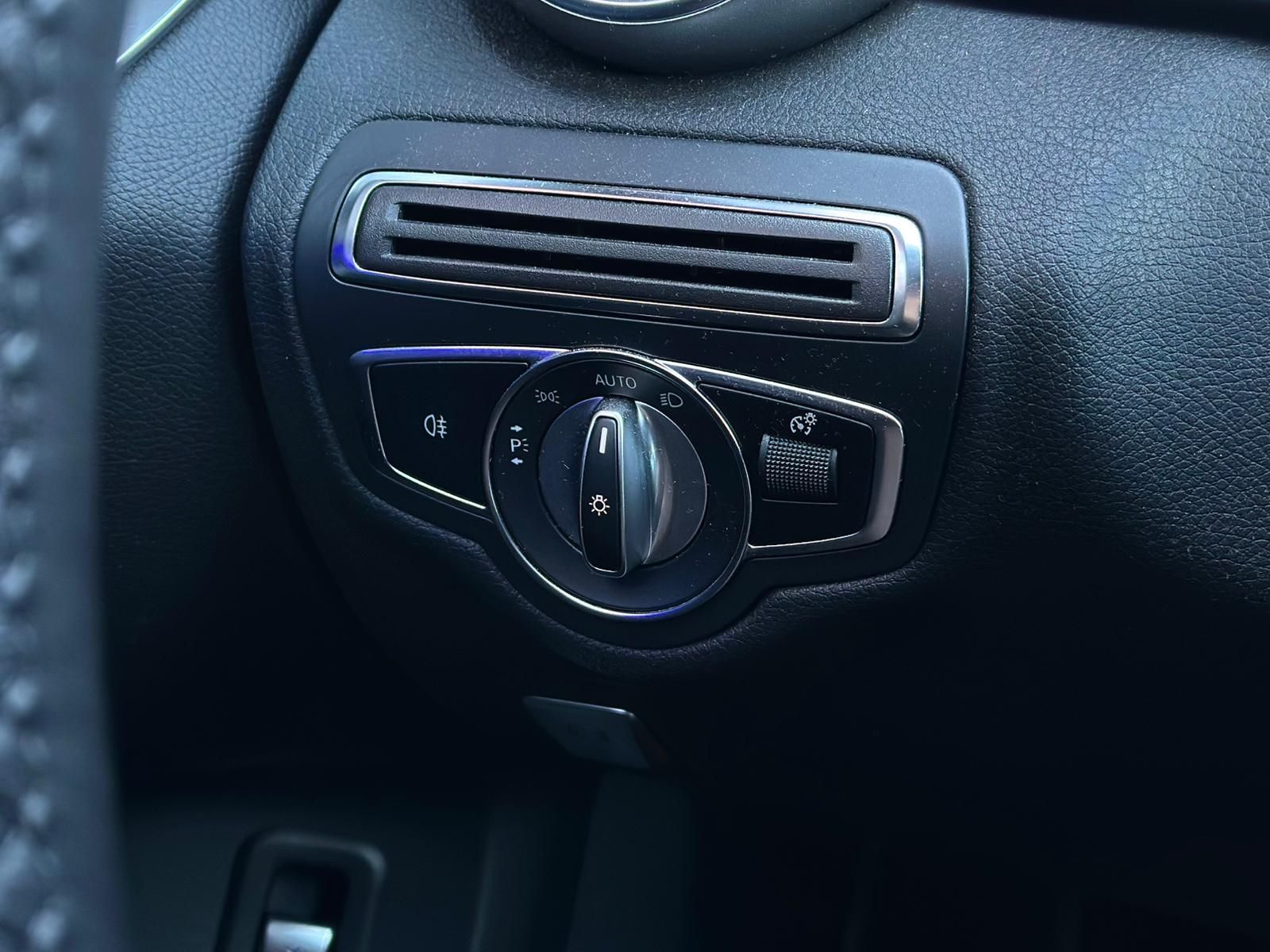 MERCEDES-BENZ C220d T AMG NIGHT EDITION* LED#SHZ#ACC#NAVI#CAM - Image 19