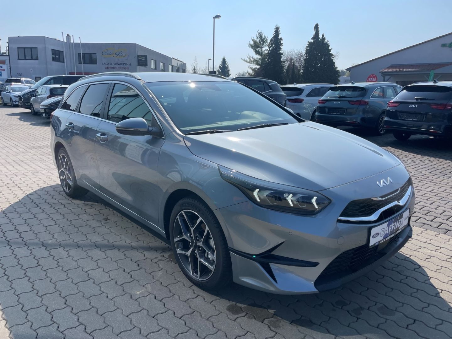 Fahrzeugabbildung Kia Ceed_sw Ultimate Navi Soundsystem JBL LED ACC