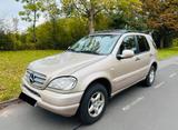 Mercedes-Benz Mercedes ML 270 CDI.   TÜV 10.2026 - Mercedes-Benz ML 270 in Frankfurt (Main)
