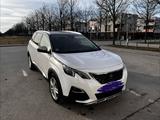 Peugeot 5008 PureTech 180 EAT8 Crossway Crossway - Peugeot 5008: Crossway
