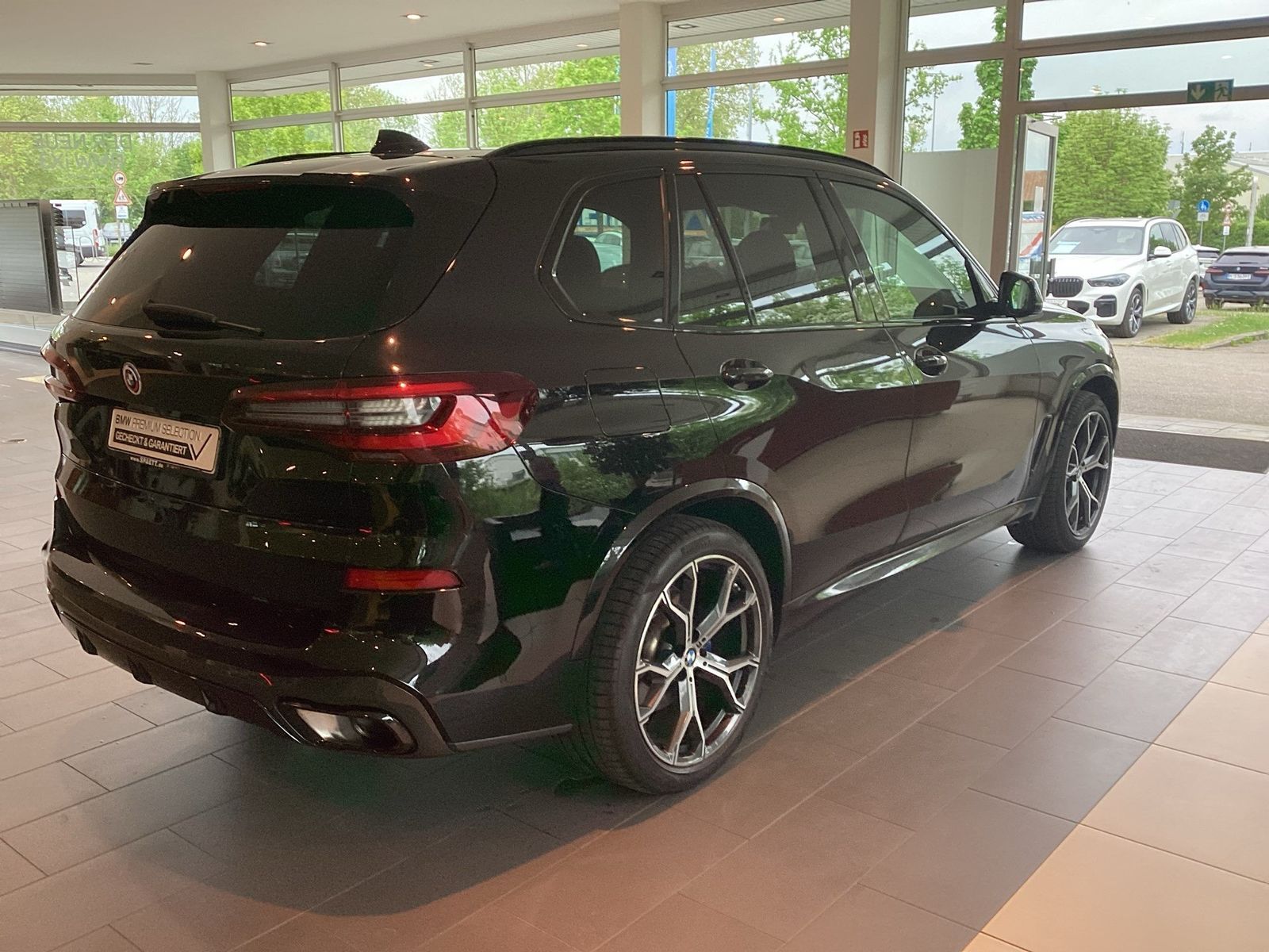 BMW X5 xDrive30d M Sportpaket Head-Up HiFi DAB WLAN foto 4