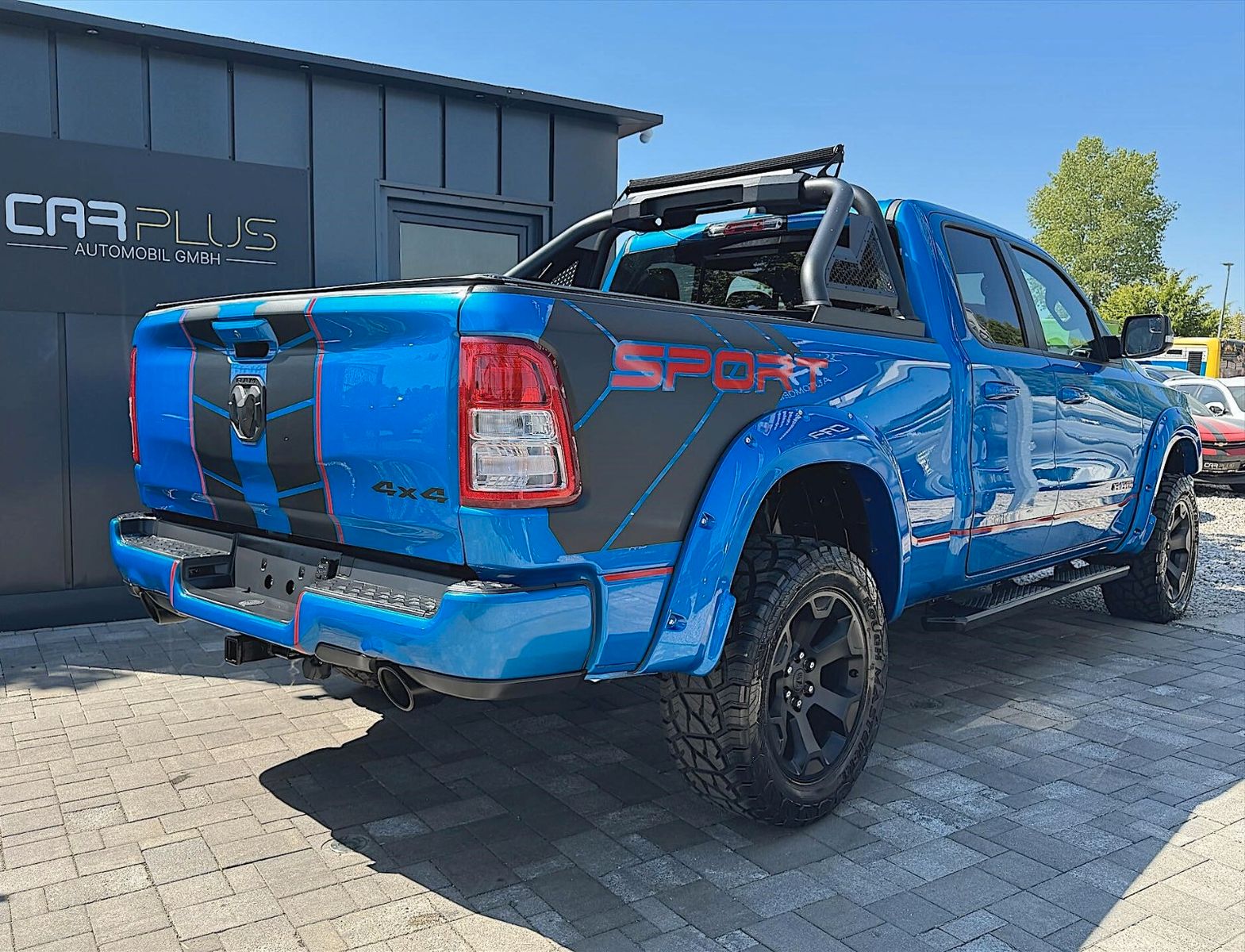 Fahrzeugabbildung Dodge RAM 5.7 V8 HEMI Night Editon Offroad 4x4 LONGBED