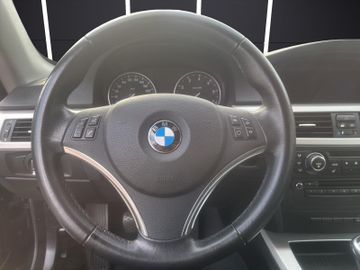 BMW 320 - 12