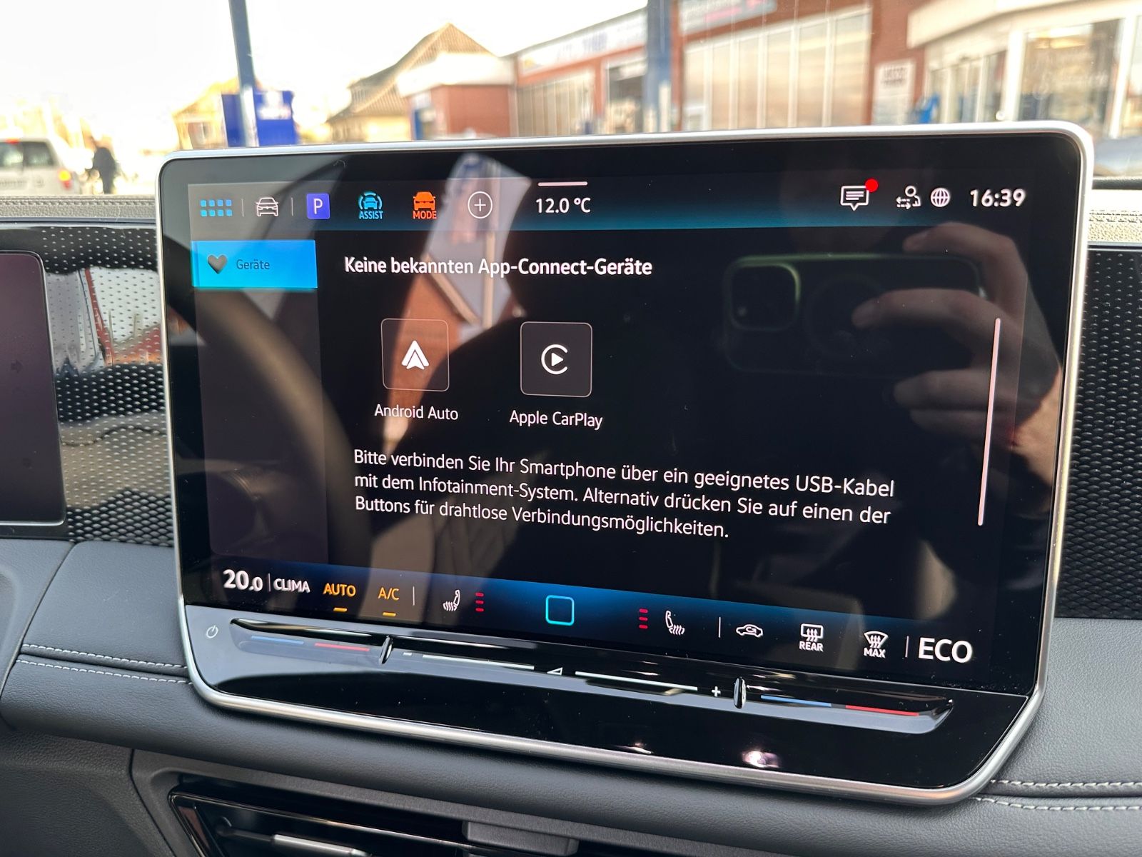 Fahrzeugabbildung Volkswagen Tiguan Life 1.5 e-Hybrid DSG ACC/APP/PDC/LED+