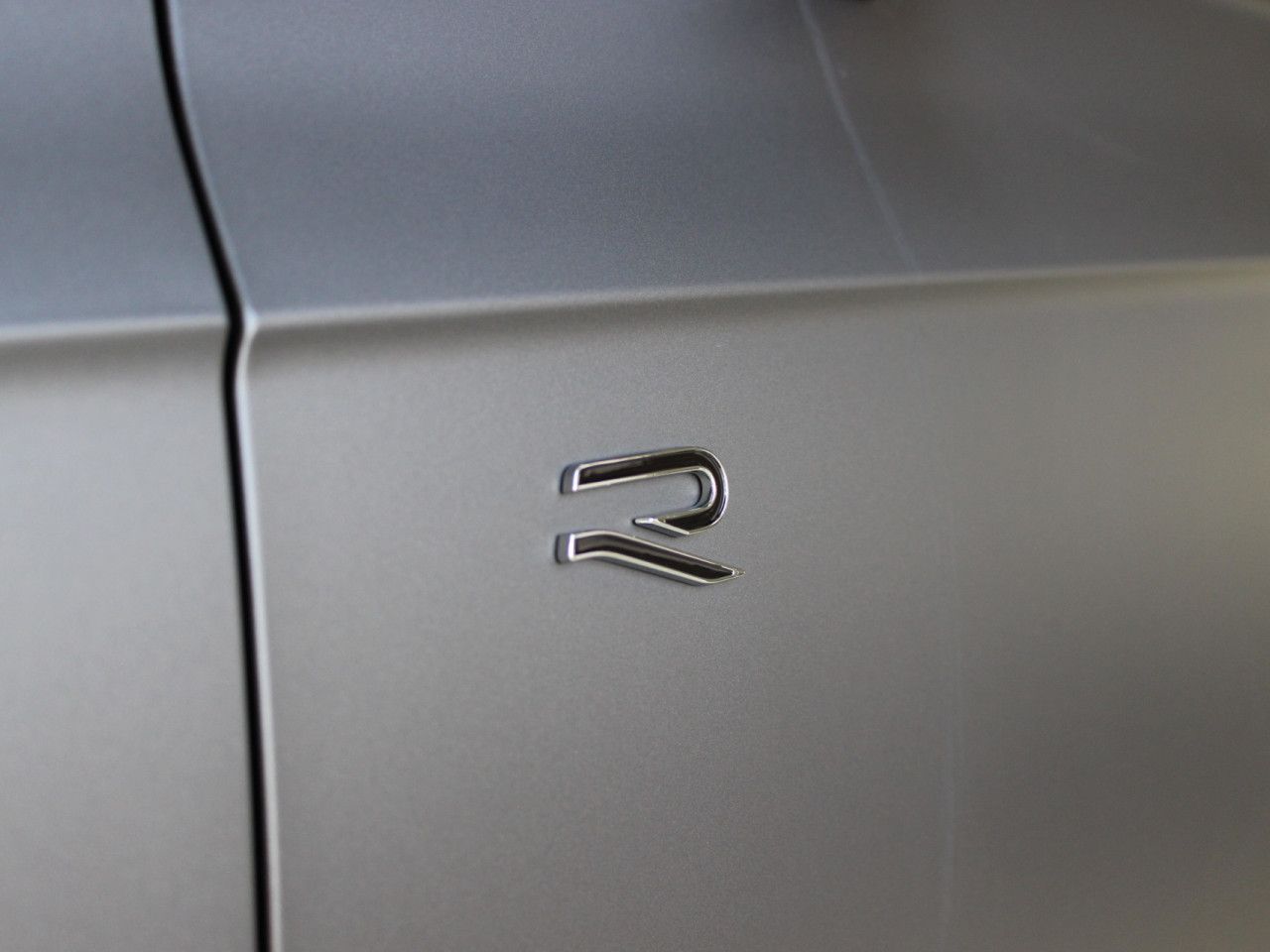 Fahrzeugabbildung Volkswagen Touareg V6 TSI 4Motion R-Line FINAL EDITION