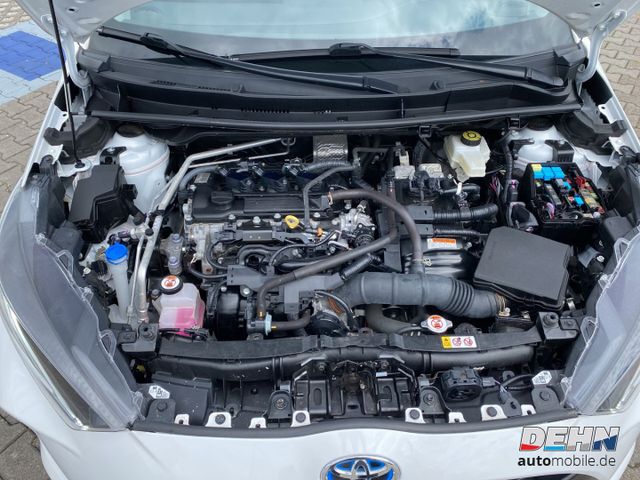 Toyota Yaris 1.5 Hybrid Team Deutschland