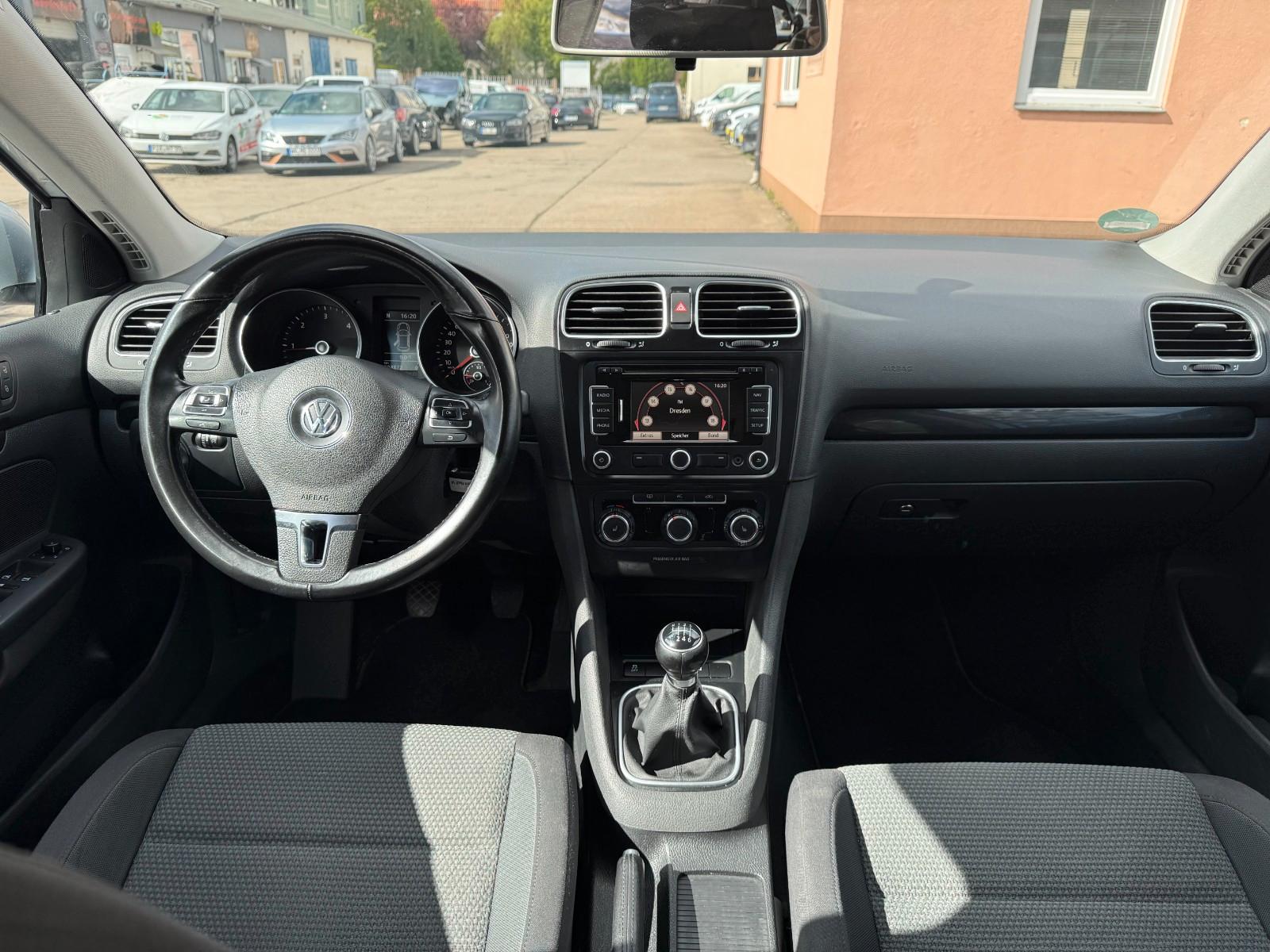 Volkswagen Golf 2010 — photo 13