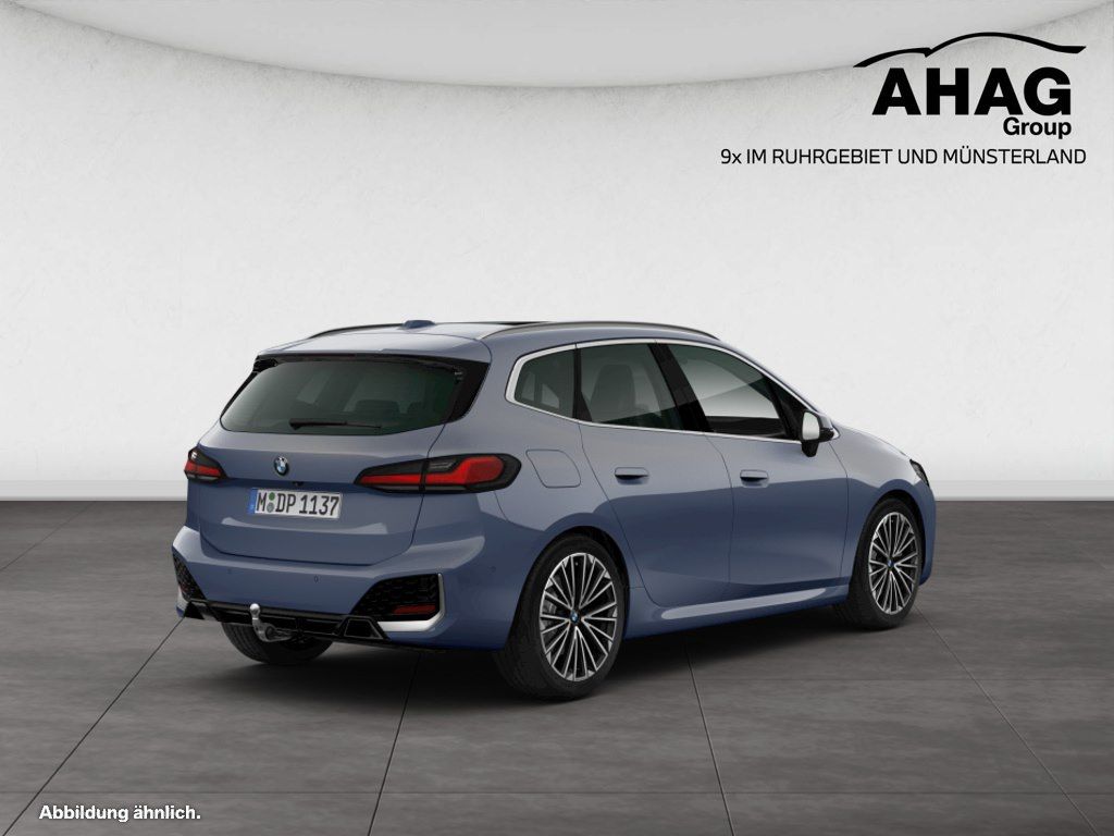 BMW 223 Active Tourer - Bild 2