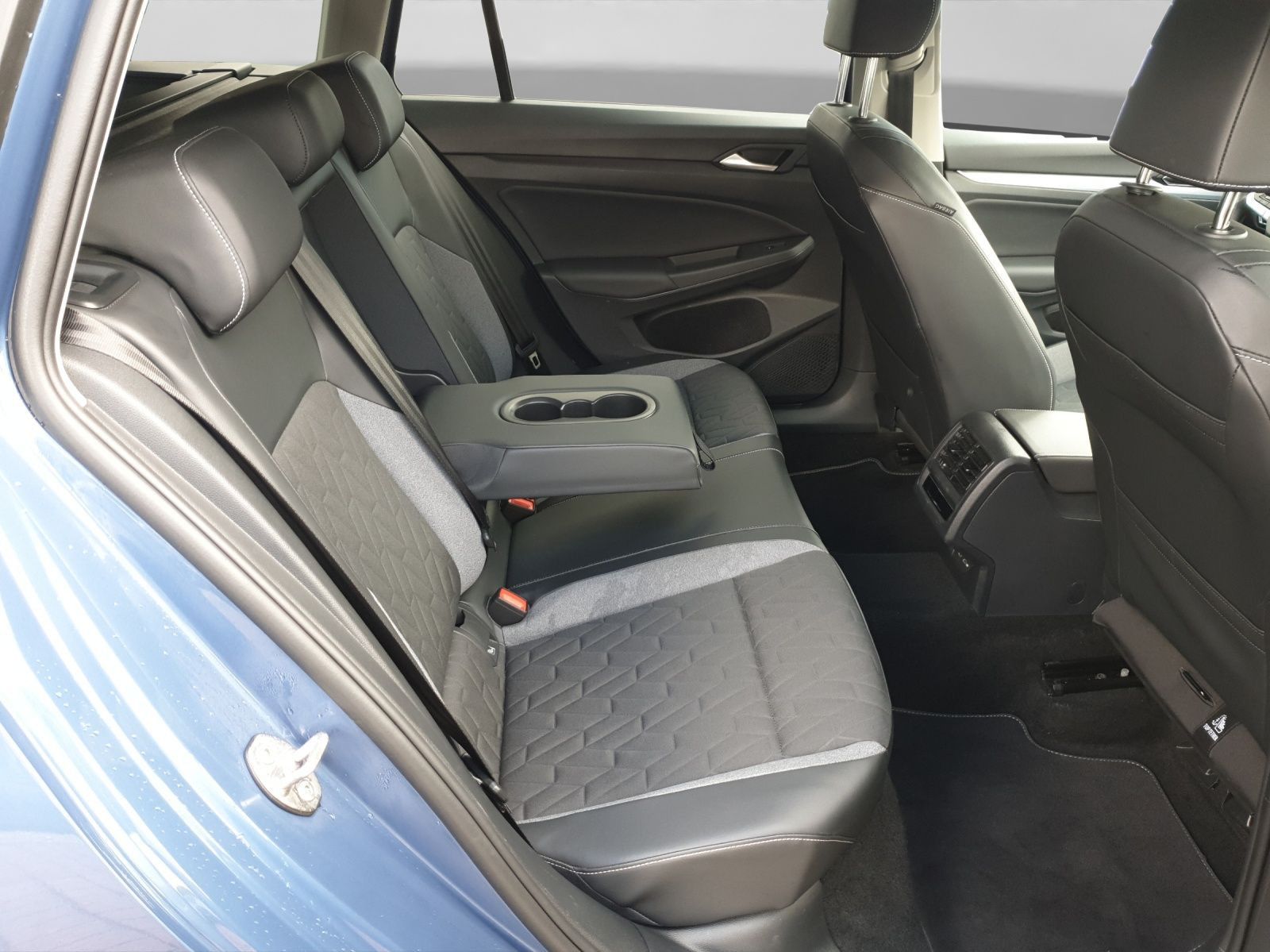 Volkswagen Golf - Bild 7