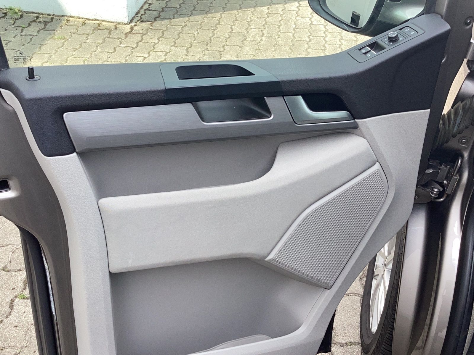Fahrzeugabbildung Volkswagen T6 California TDI DSG OCEAN STH LED NAVI ACC RFK
