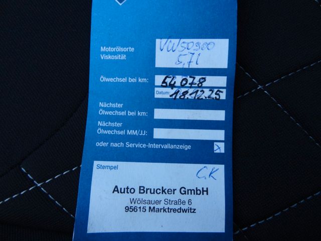 Fahrzeugabbildung Skoda Karoq Sportline 4x4/Virtual/LED/DSG/2.Hd/AHK/