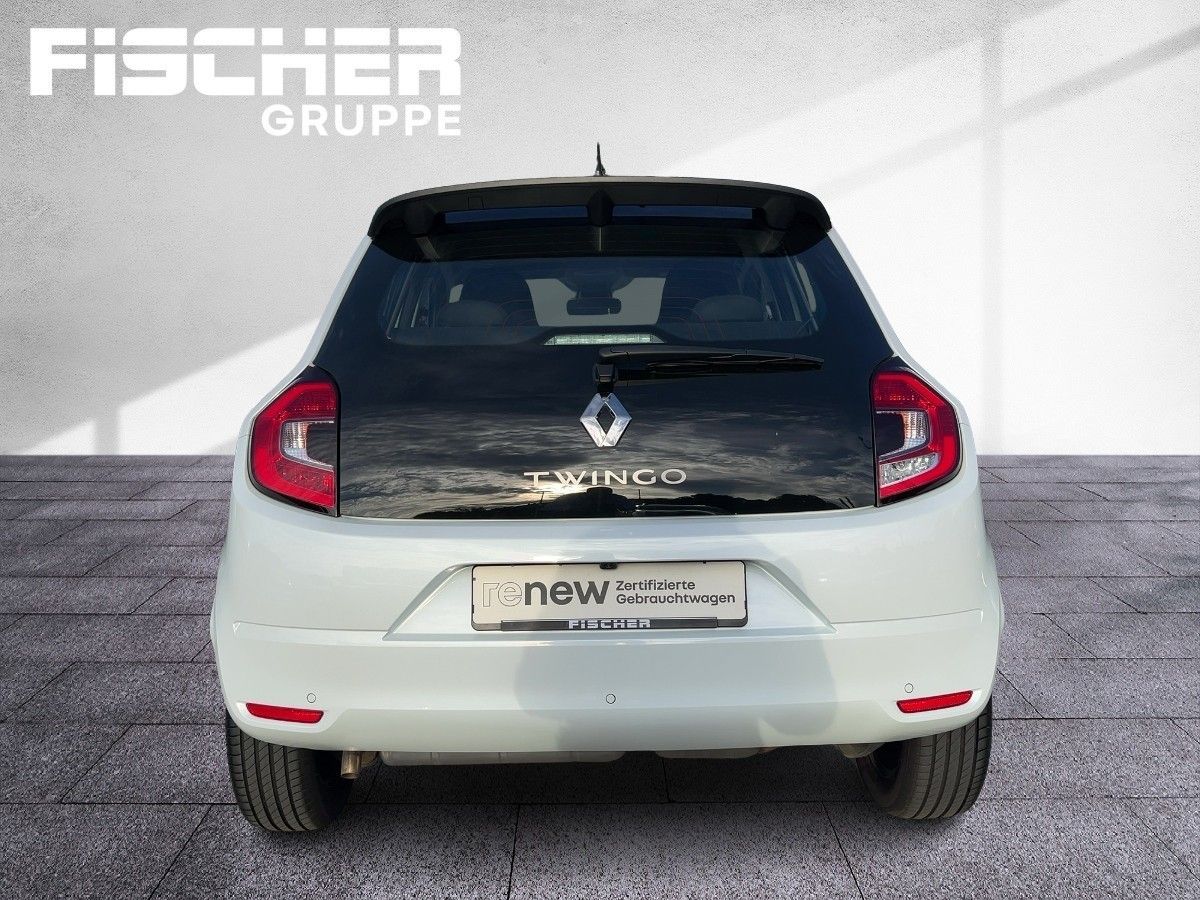 Fahrzeugabbildung Renault Twingo EQUILIBRE SCe 65 SHZ Kamera Navi - mit KI generiert/bearbeitet