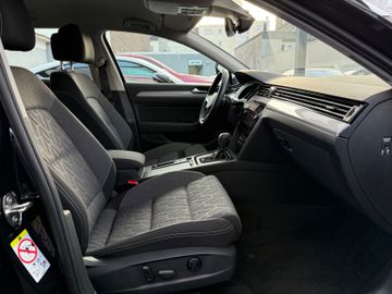 Volkswagen Passat Variant - 7