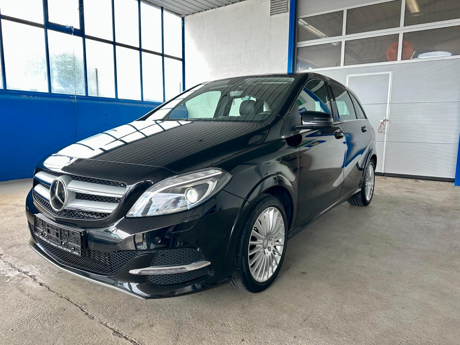Mercedes-Benz B 200 ERDGAS & BENZIN / 1.HAND / KAMERA / XENON