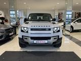 Land Rover Defender 90HSE AWD/P400/AHK/360/PANO/BOX&Leiter - Land Rover Defender HSE mit Benzin-Antrieb