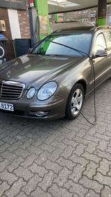 Mercedes-Benz Mercedes E  280 lpg - Mercedes-Benz E 280 in Hamburg