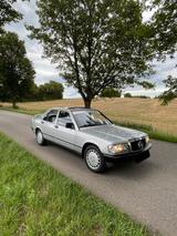 Mercedes-Benz Mercedes 190e 2.0Lt mit Brabus Folie mit H... - gebrauchte Mercedes-Benz 190 aus dem Jahr 1984