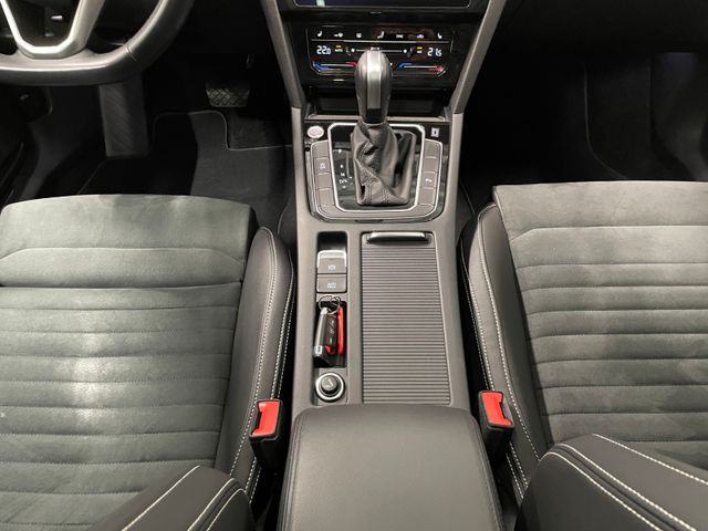 Passat Variant Elegance 2.0 TDI DSG LED PANO NAV