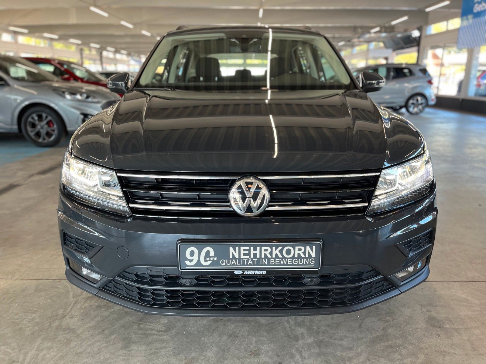Fahrzeugabbildung Volkswagen Tiguan 2.0 TDi Comfortline NAVI LED WinterPaket