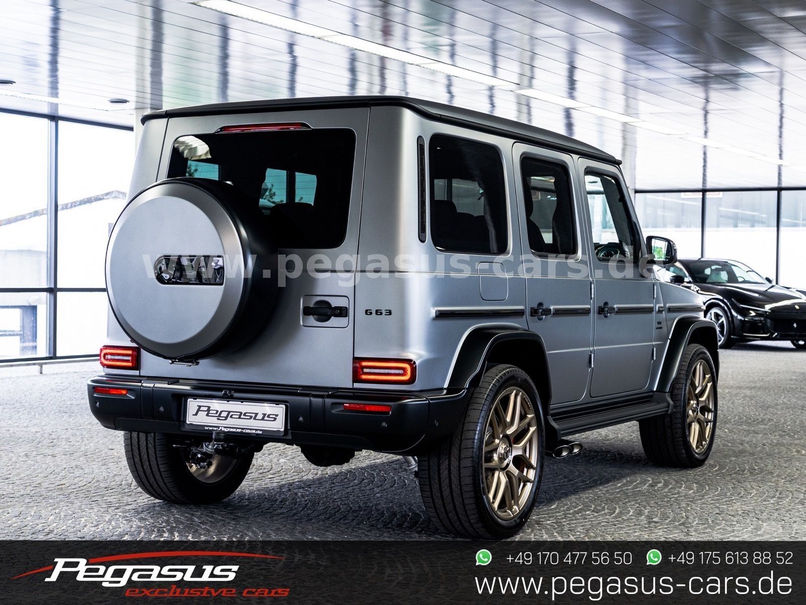 MERCEDES-BENZ G 63 AMG - 9