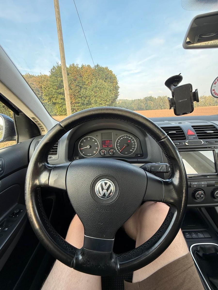 Volkswagen Golf 2009 — photo 14