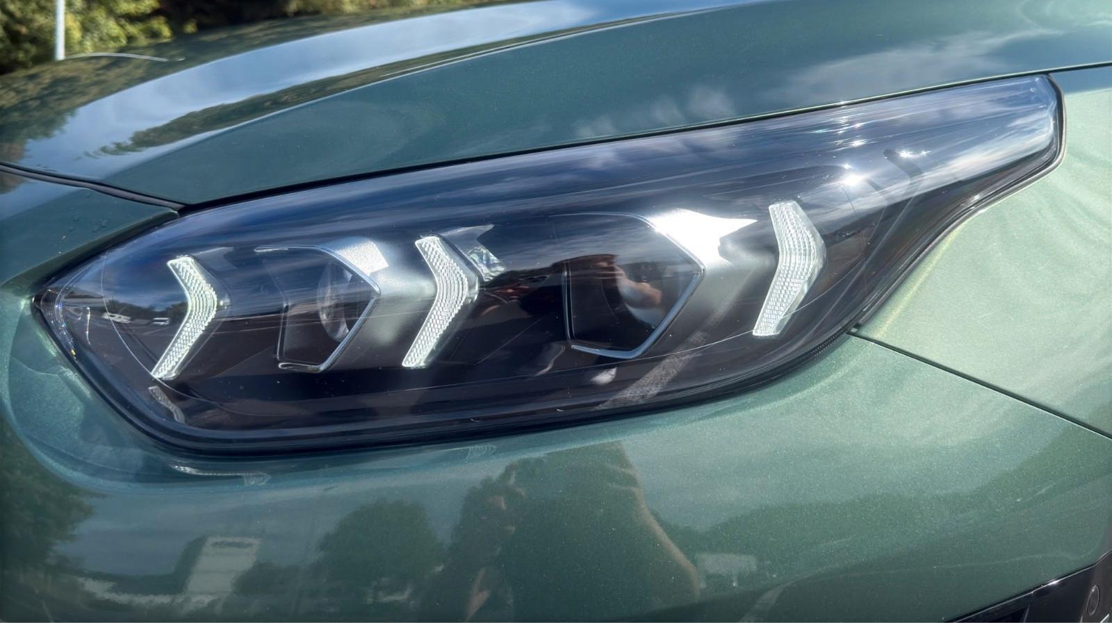 Kia ProCeed 1.6T DCT7 GT Navi Memory Kamera Klima