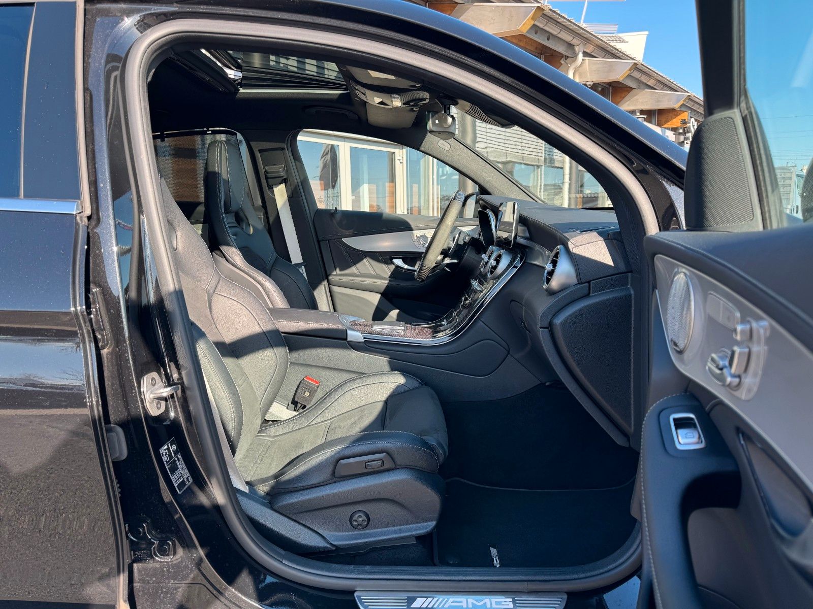 Fahrzeugabbildung Mercedes-Benz GLC 63 S AMG+AirM+Aero+Burm+Memory+360+ESD+