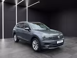 Volkswagen Tiguan Allspace 2.0 TDI Highline 4Mo/AHK/7Sitzer - graue Volkswagen Tiguan Allspace
