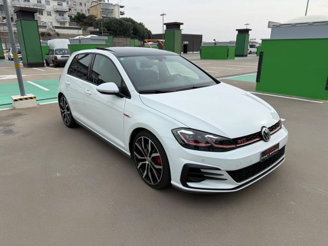 Volkswagen Golf GTI Performance 245 CV TSI DSG T