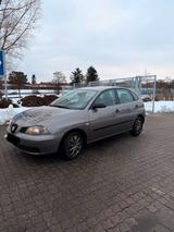 Seat Ibiza 1.4 Benzin  TÜV 10/2027 - gebrauchte Seat Ibiza aus dem Jahr 2003