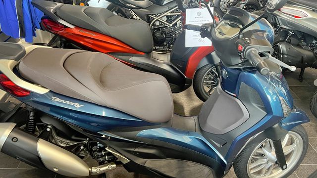 Piaggio Beverly 300 HPE E5