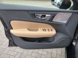 Volvo V60 Ultra Dark B4 Aut.*NP69.710,--*Leder braun* - Volvo V60: Schwarz