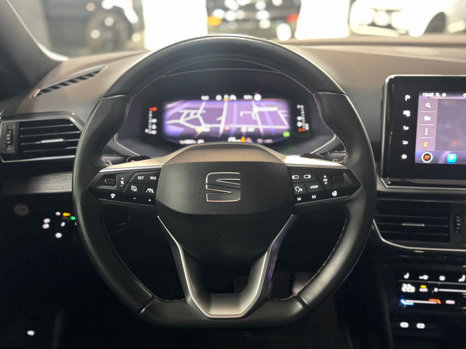 Fahrzeugabbildung SEAT Tarraco Xcellence 4DRIVE 7-SITZER ABSOLUT VOLL