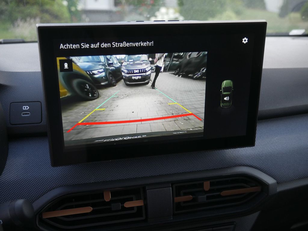 Fahrzeugabbildung Dacia Sandero Stepway Expression TCe 110