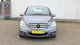 Mercedes-Benz B 180 AUTOMATIK*1.HAND*NEU TÜV*NEU INPKSION* - gebrauchte Mercedes-Benz B 180 aus dem Jahr 2009