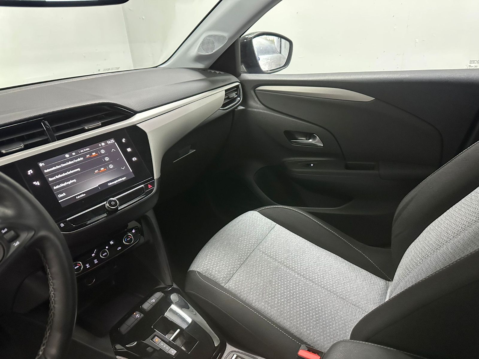 Fahrzeugabbildung Opel Corsa F e Edition*FACELIFT*SH*KLIMA*LED