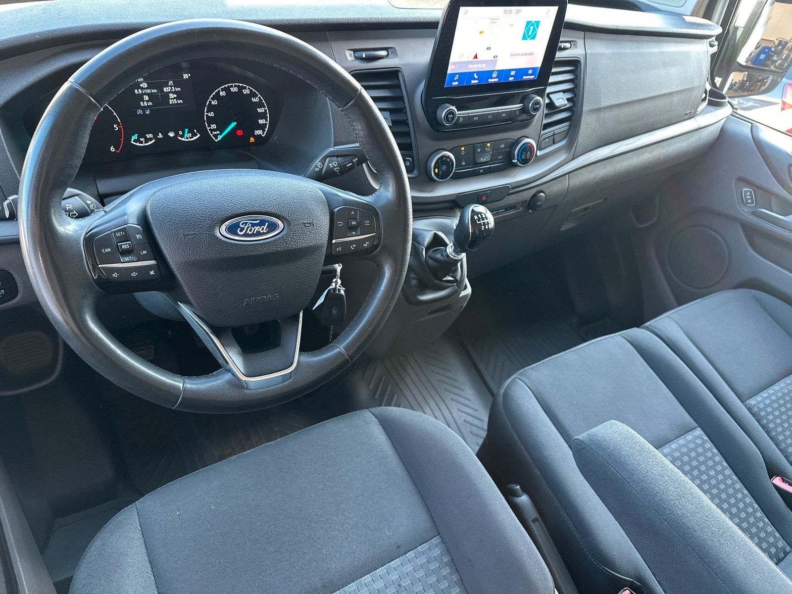 Fahrzeugabbildung Ford Transit Custom 280 L1H1 SORTIMO+NAV+KAMERA+PDC