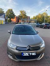 Andere Auto Automatik - Andere mit Benzin-Antrieb: Limousine