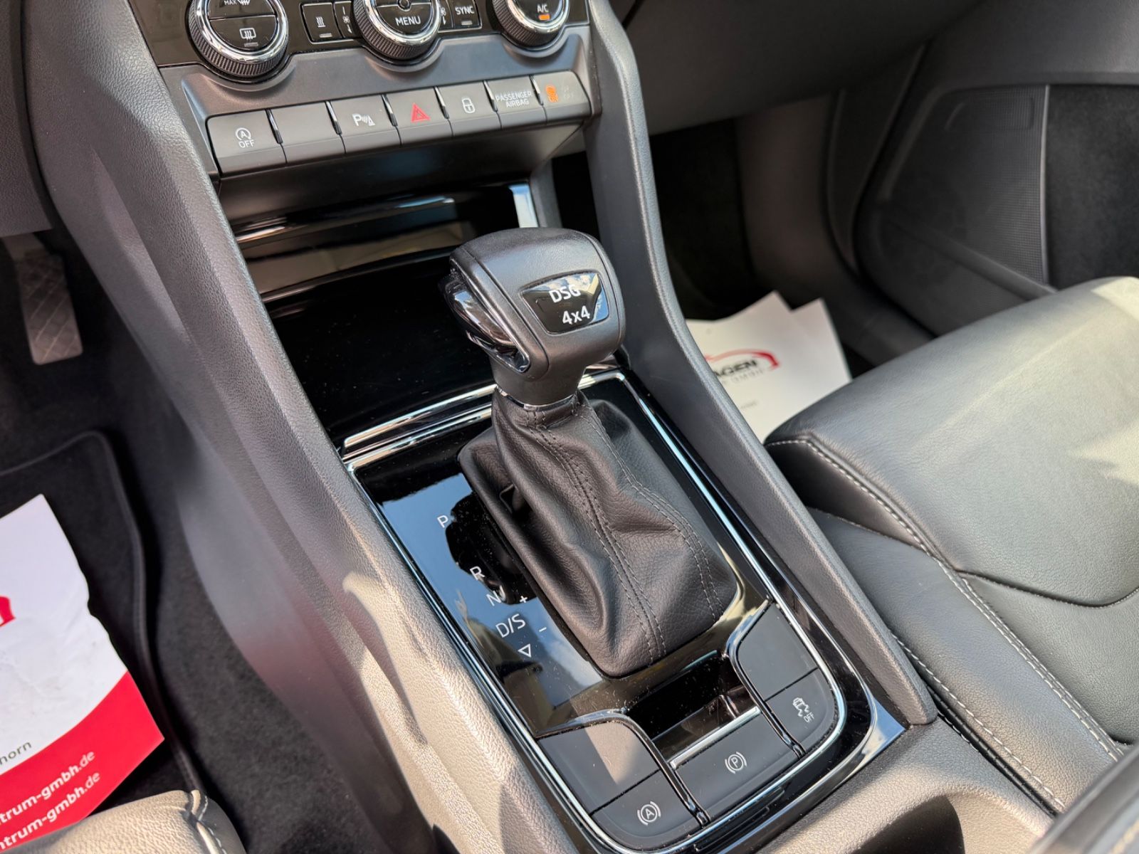 Skoda Kodiaq 2.0TSI Soleil 4x4*Kamera*LED* foto 25