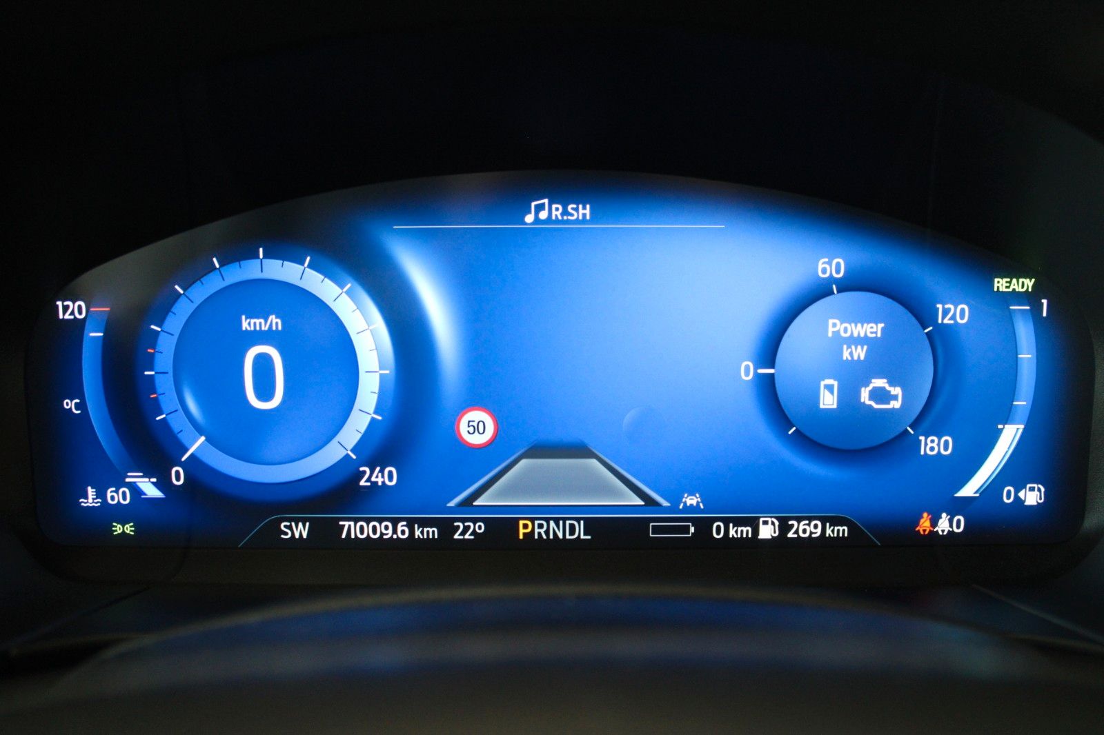 Fahrzeugabbildung Ford Kuga PHEV Titanium X AHK LED HUD 2xCam WinterP.