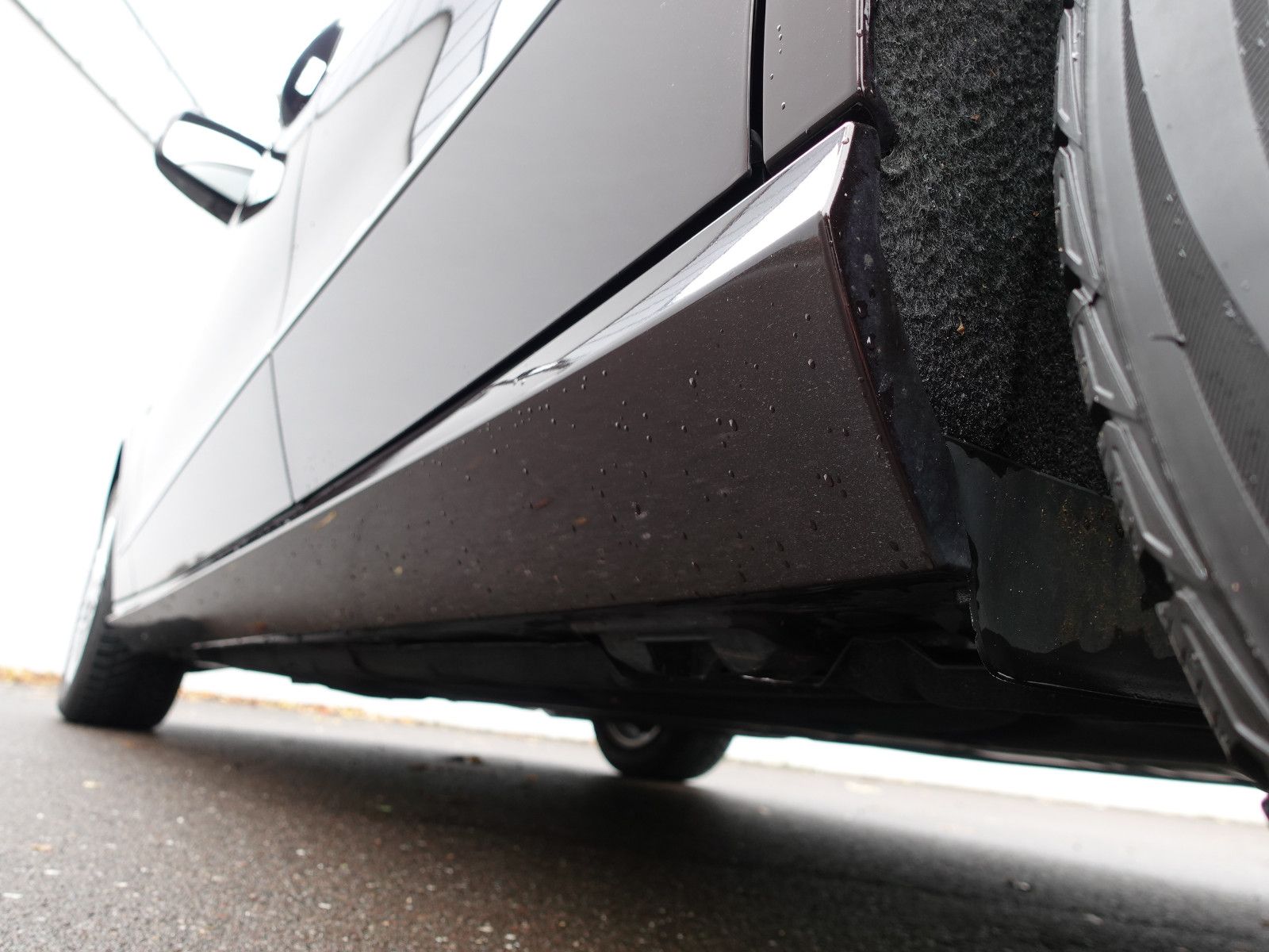 Fahrzeugabbildung Mercedes-Benz E 350 CGI Elegance,Navi,Sitzhzg,Händlerfahrzeug