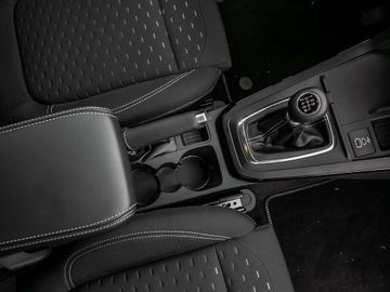 Ford Puma Mild-Hybrid Titanium Digitales Cockpit LED