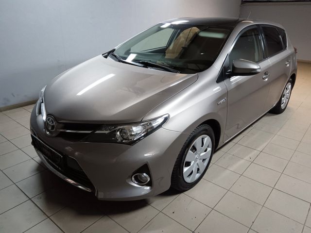 Toyota Auris Hybrid