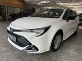 Toyota Corolla 1,8 Hybrid Black & White Touring Sports - Toyota Corolla aus 2025