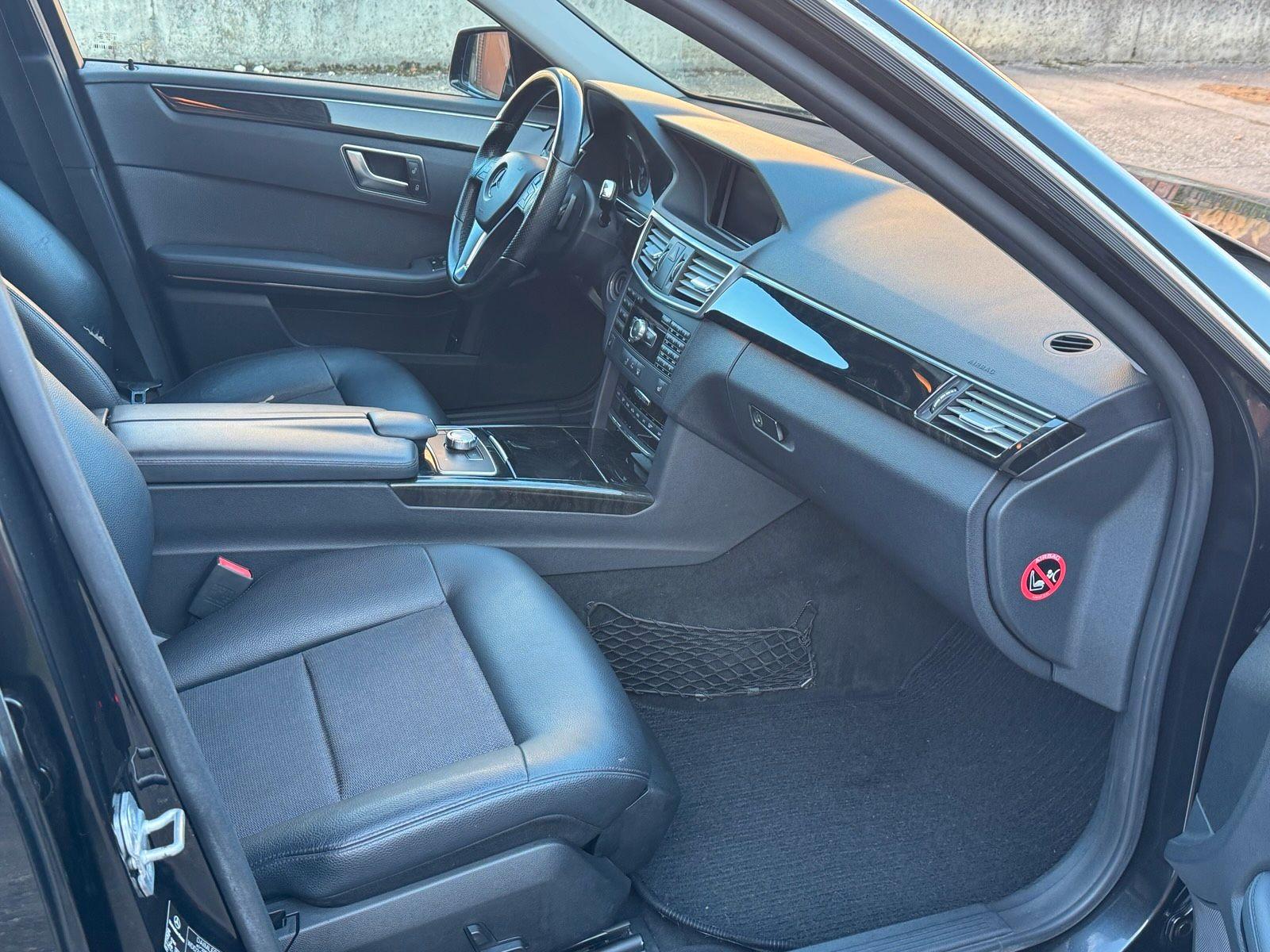 Mercedes-Benz E350 2013 — photo 14